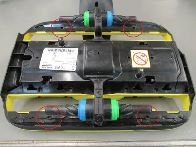 Floor cleaner floor nozzle