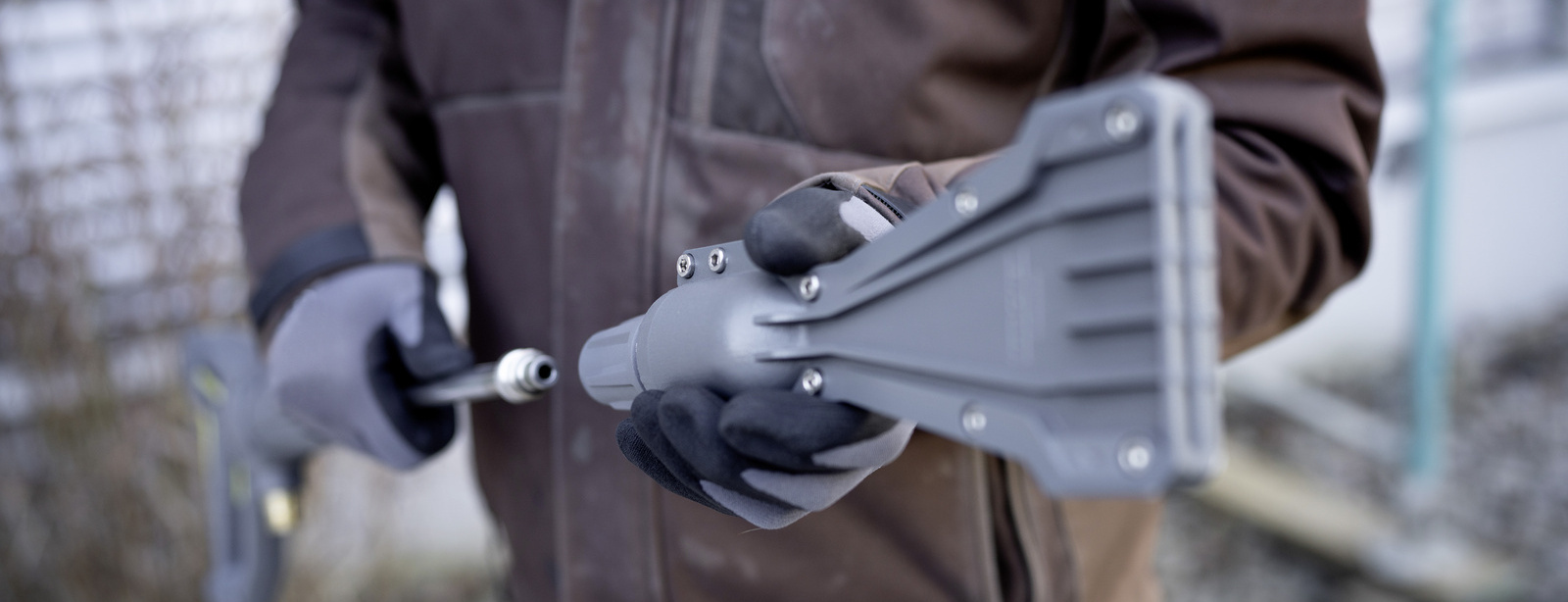 Mytí solárních panelů