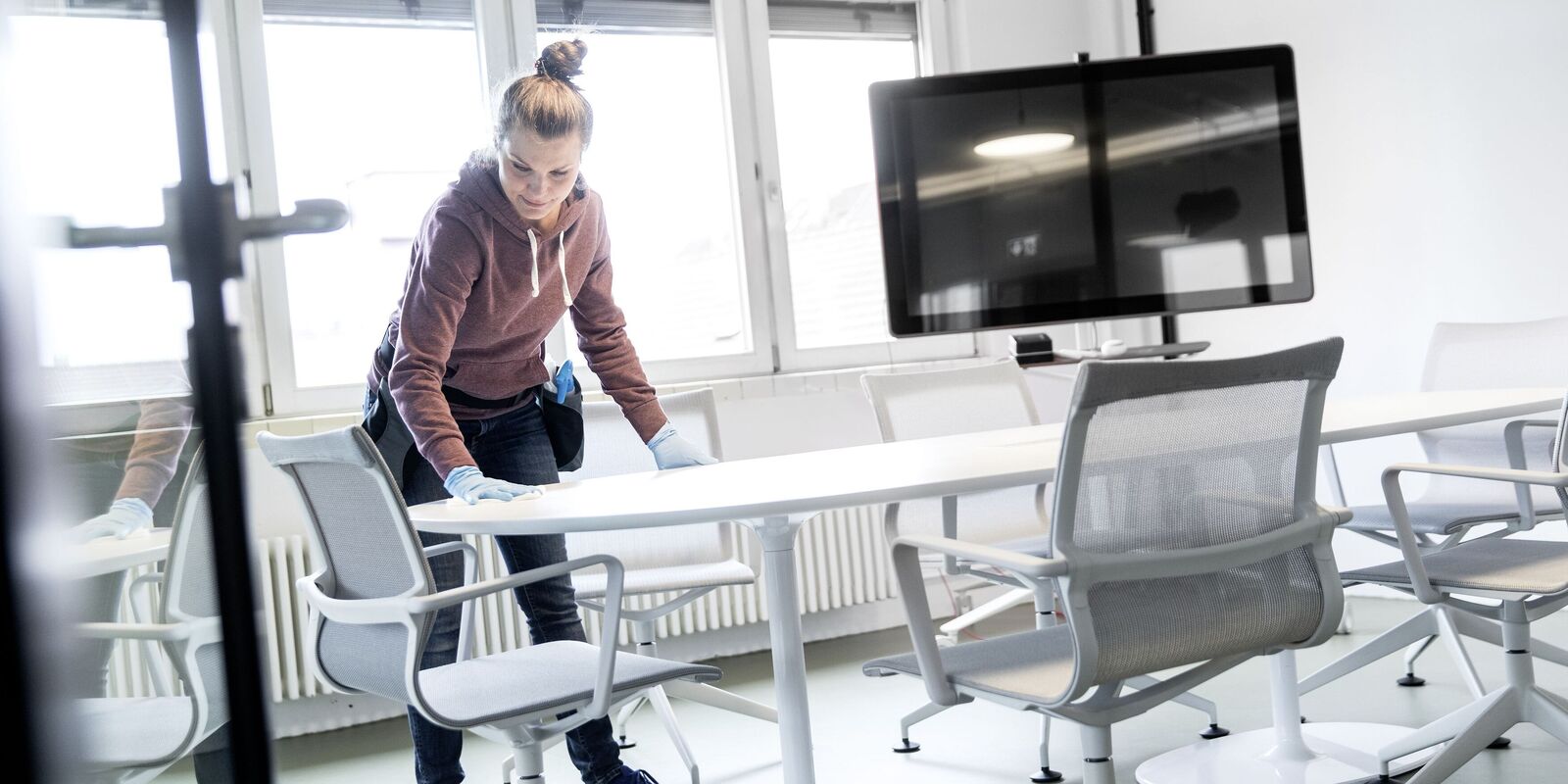 Daytimecleaning / Tagesbegleitende Reinigung Daytimecleaning / Tagesbegleitende Reinigung