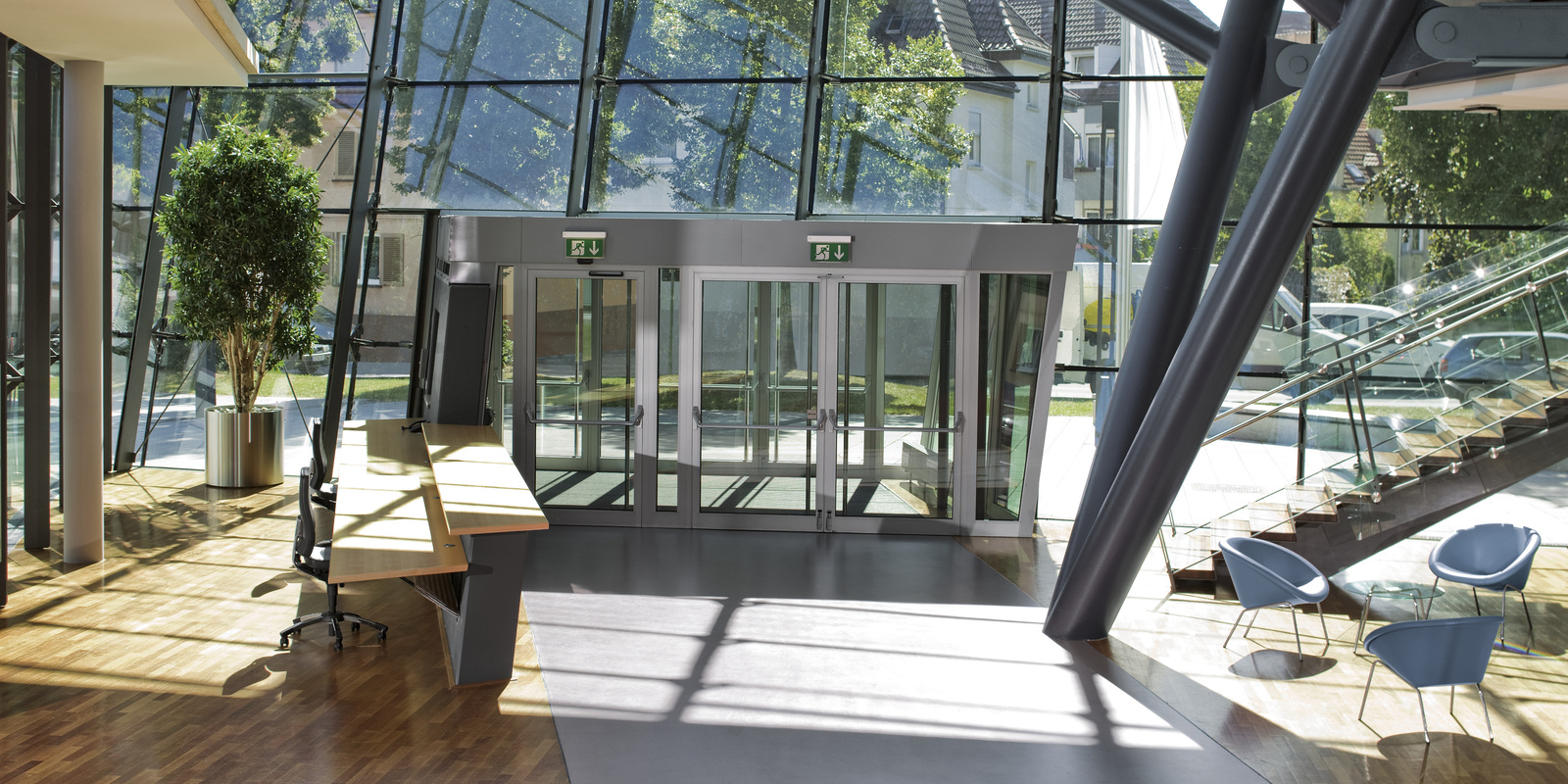 Reinigung von Empfangsräumen Reinigung von Empfangsräumen