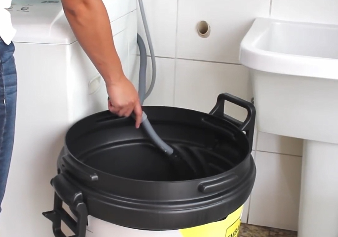 Reutilização Água de Lavadora de Roupas Reutilização Água de Lavadora de Roupas