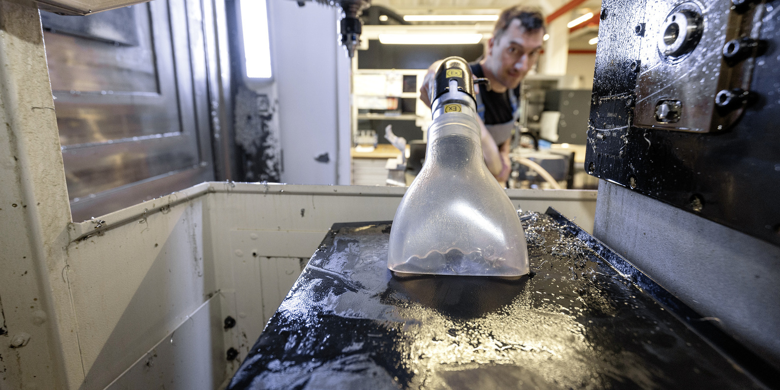 Liquids in the metalworking industry Liquids in the metalworking industry