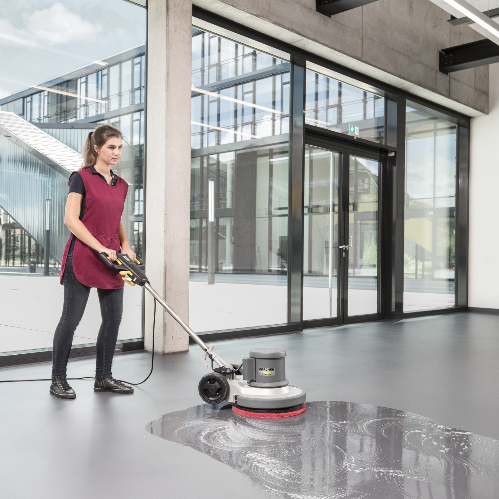 single disc floor scrubber