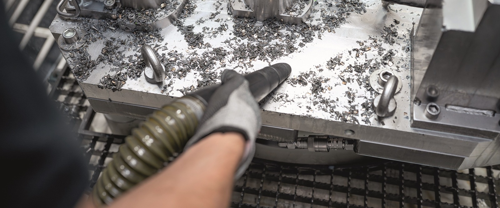 Starke Absaugung, saubere Produktion - ZF Starke Absaugung, saubere Produktion - ZF