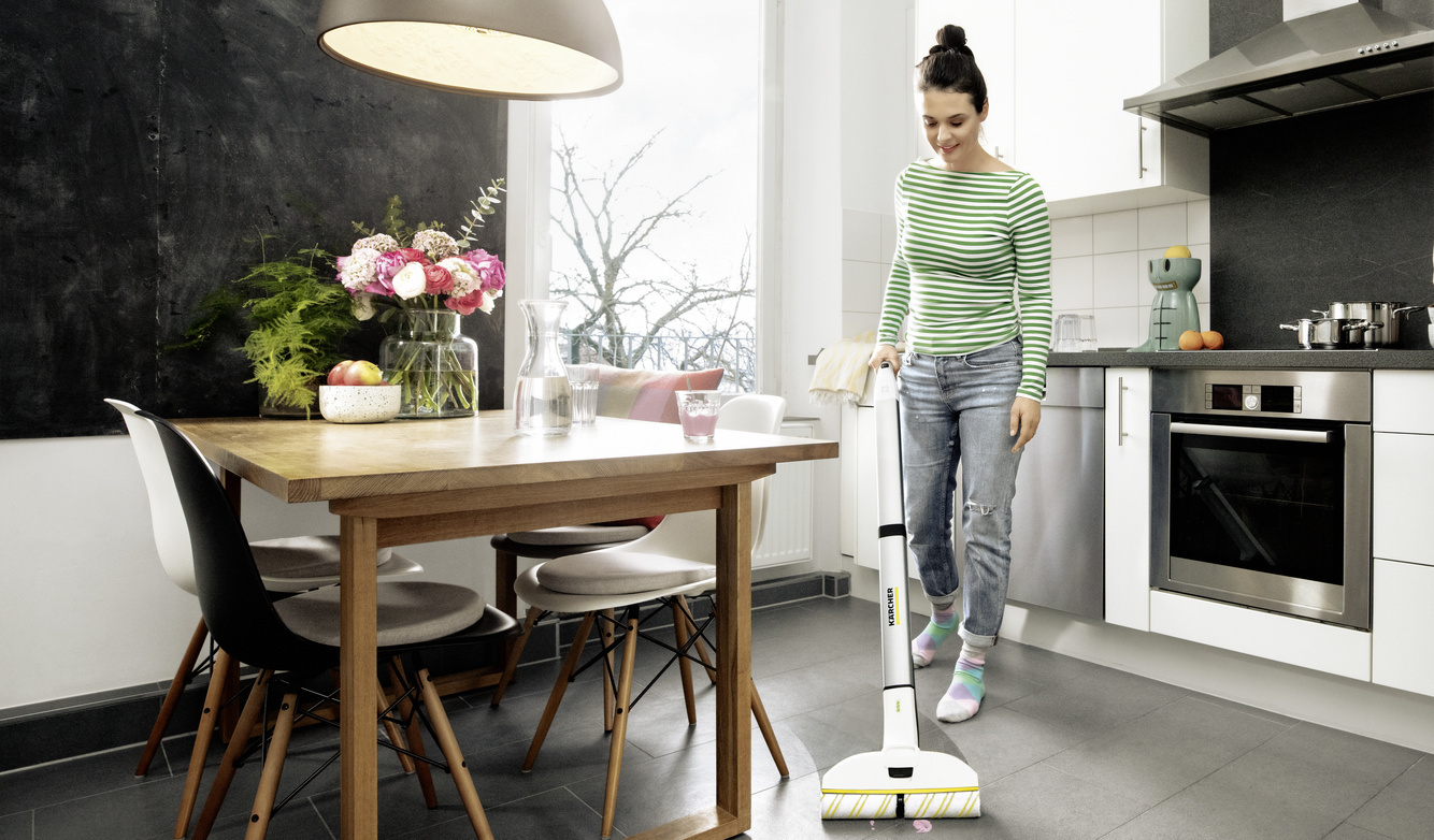 Le balai serpillière électrique EWM 2