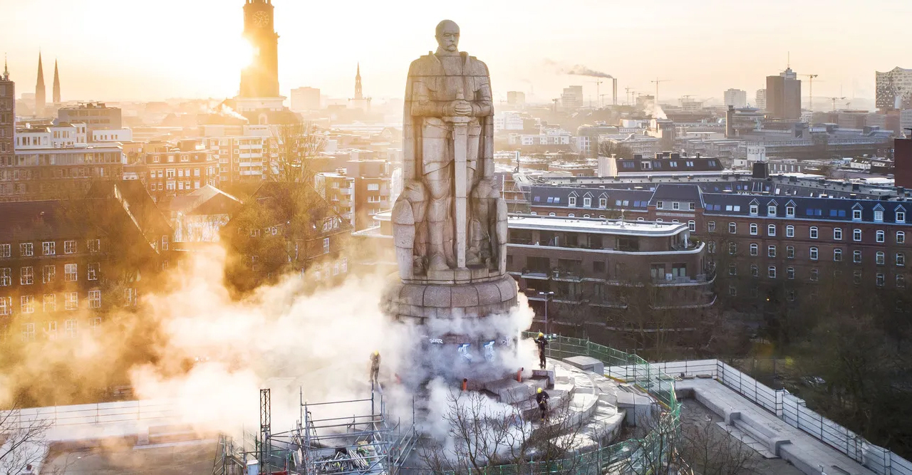 歴史的建造物の洗浄と修復