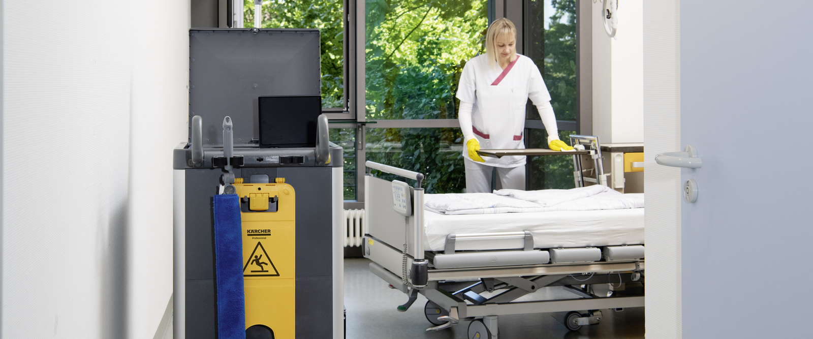 Cleaning in the healthcare sector Cleaning in the healthcare sector