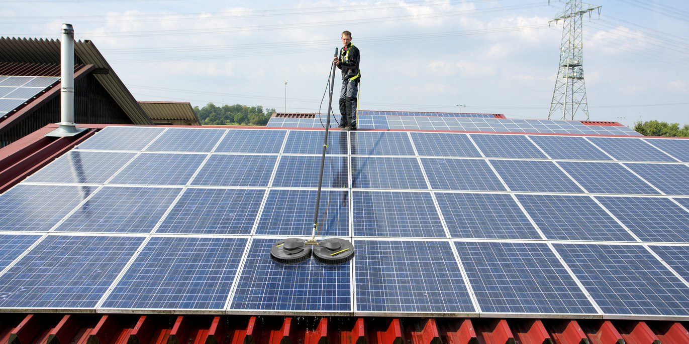 Solar und Photovoltaikanlagen reinigen Solar und Photovoltaikanlagen reinigen