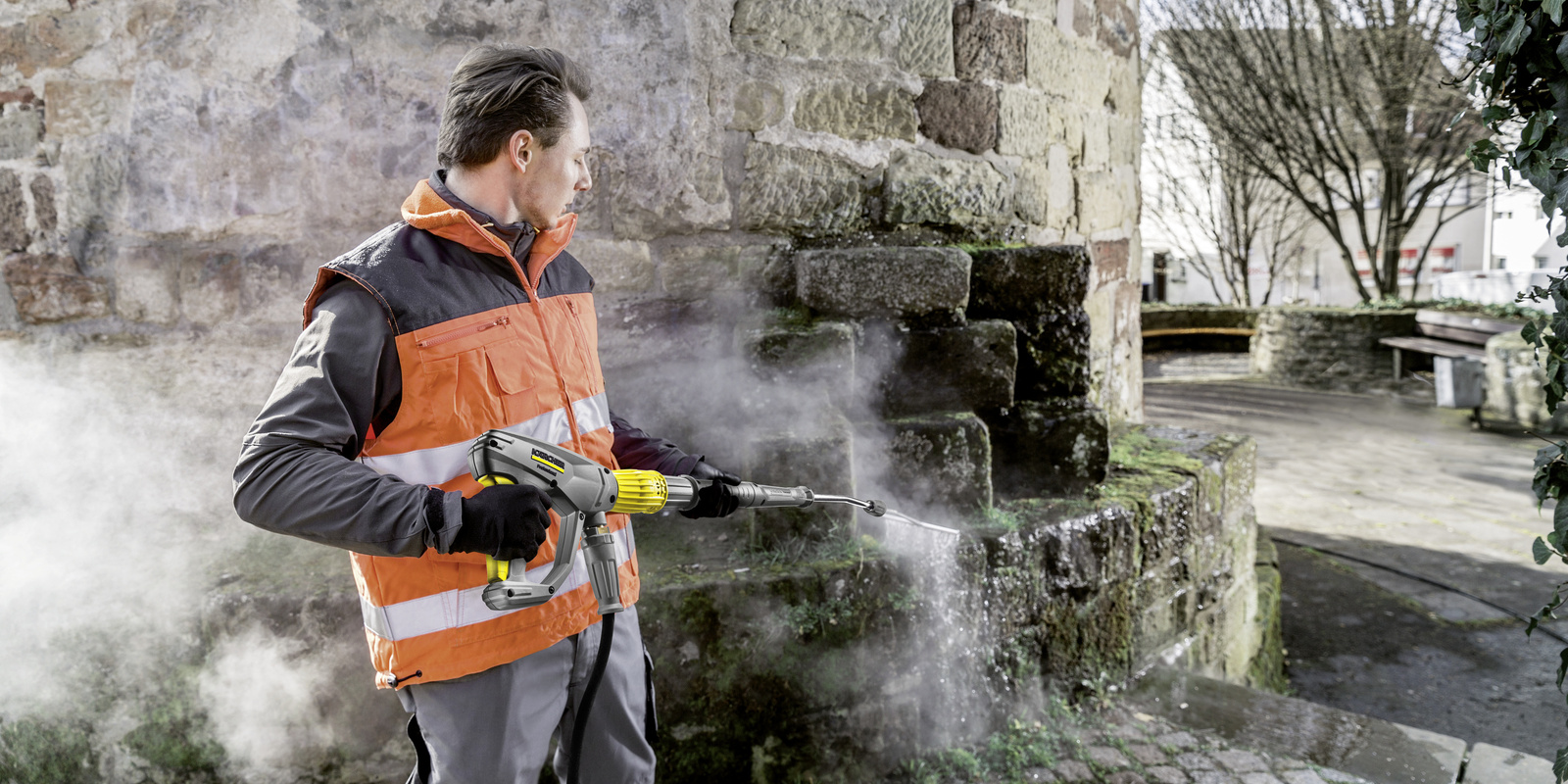 Municipal cleaning with a high-pressure cleaner Municipal cleaning with a high-pressure cleaner