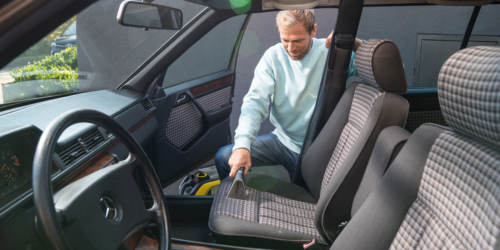 Kärcher: Cleaning upholstery