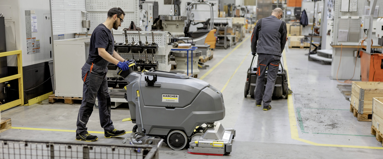 Smooth processes, high product quality: Cleaning in production facilities Smooth processes, high product quality: Cleaning in production facilities