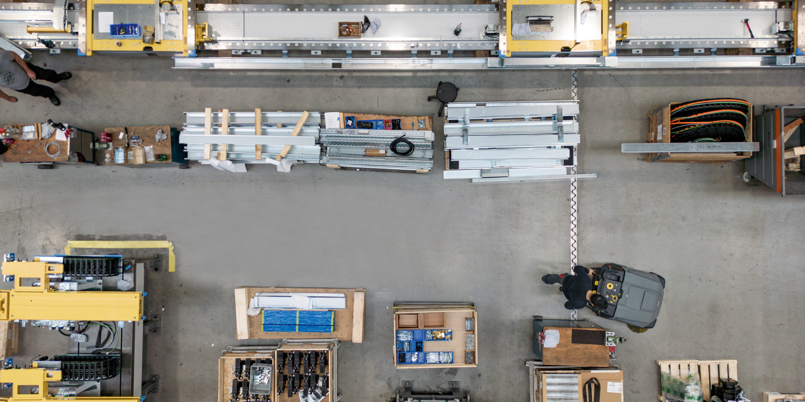 Cleaning production machines & facilities