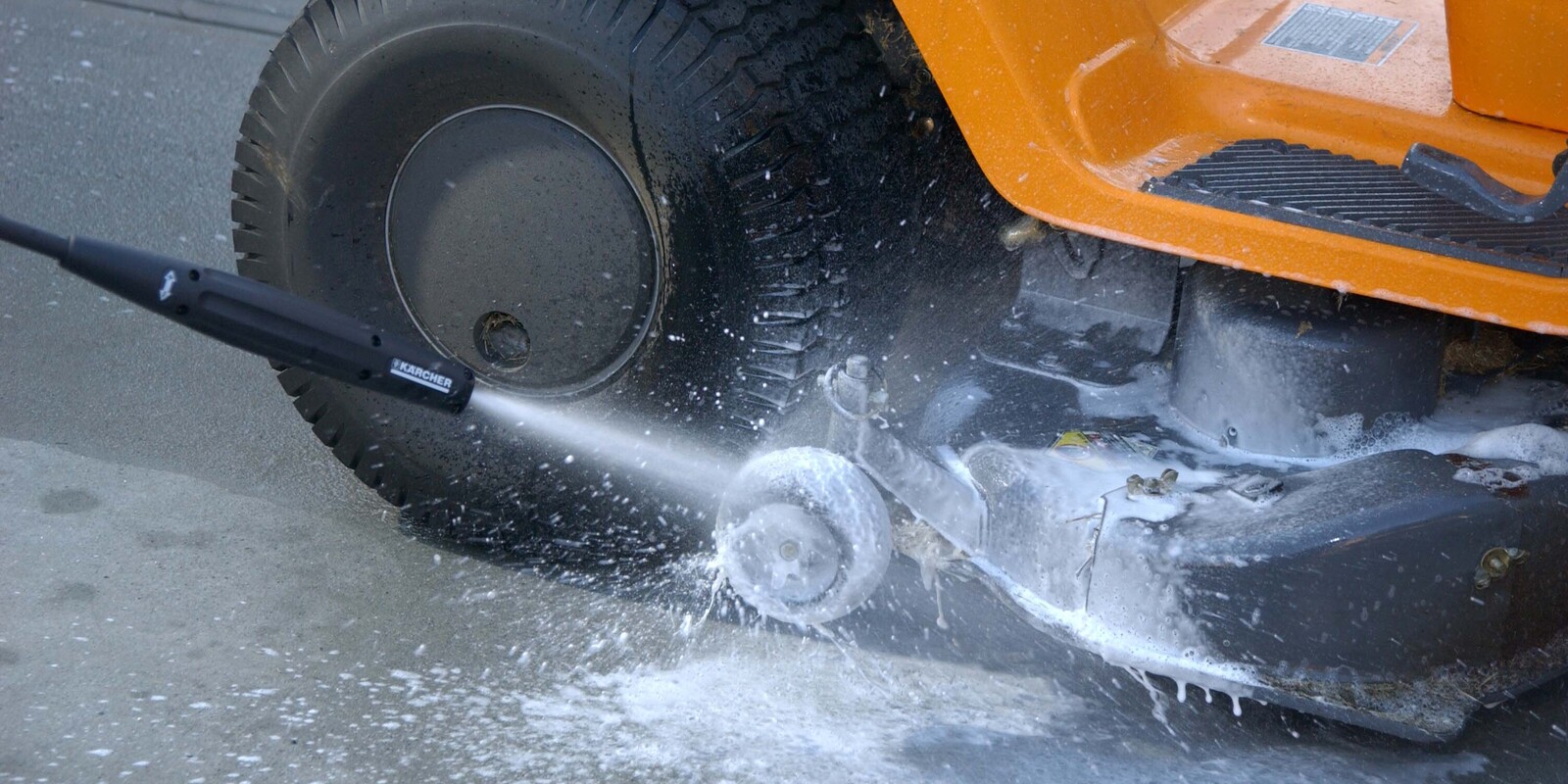 Karcher Degreaser Soap for Pressure Washers Cleans Lawn Mower