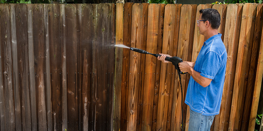 Karcher Premium Electric Pressure Washer Cleans Wood Fence