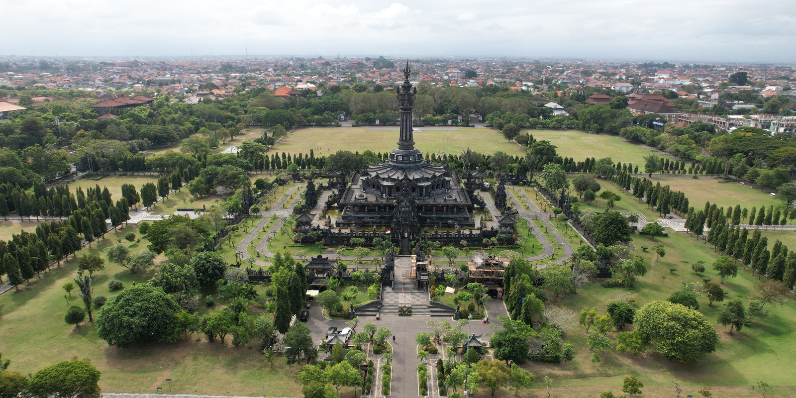 Bajra Sandhi Monumento