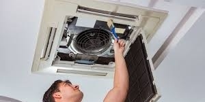 vệ sinh máy lạnh âm trần