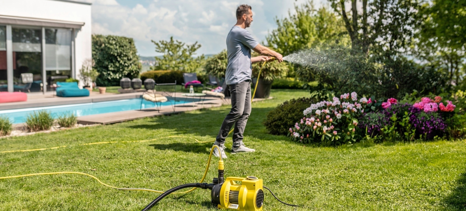 cách tưới cây khi vắng nhà