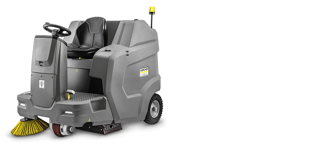 Zamiatarka z trakcją KM 100/120 R Bp