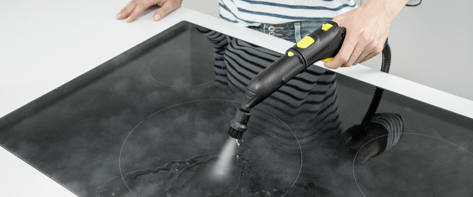 Čišćenje električne ploče za kuhanje parnim čistačem