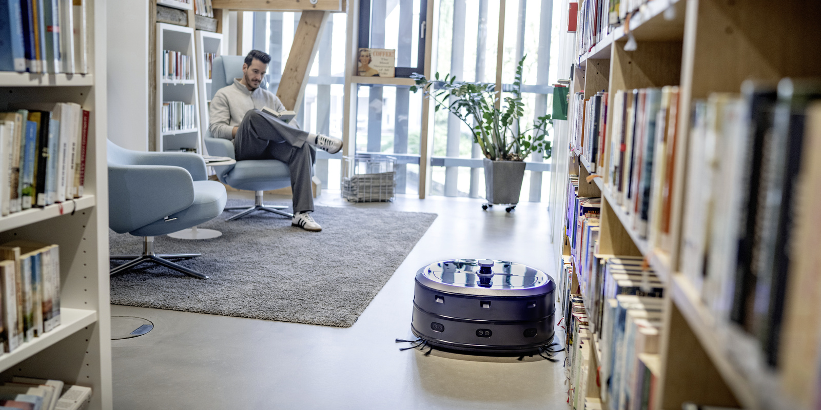 Découvrez notre Aspirateur Robot Kira CV 50