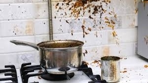 cách làm sạch tường sơn bị bẩn