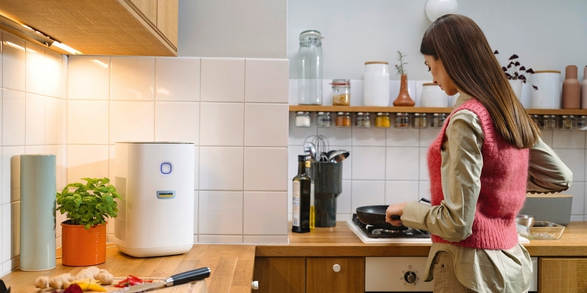 cách lau nhà mùa nồm