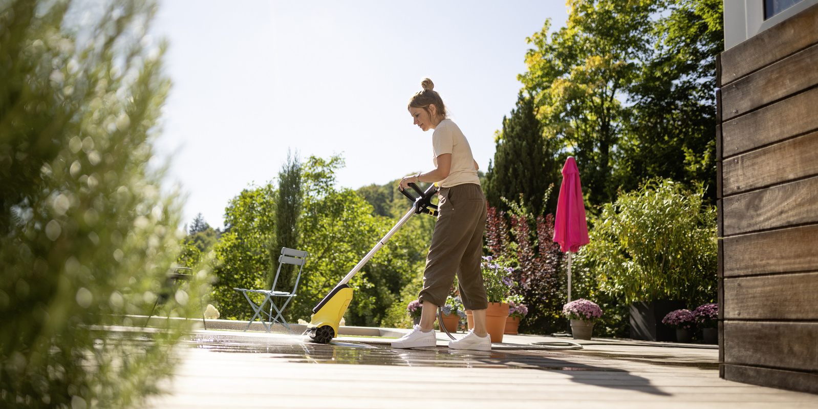 Очистка деревянной террасы