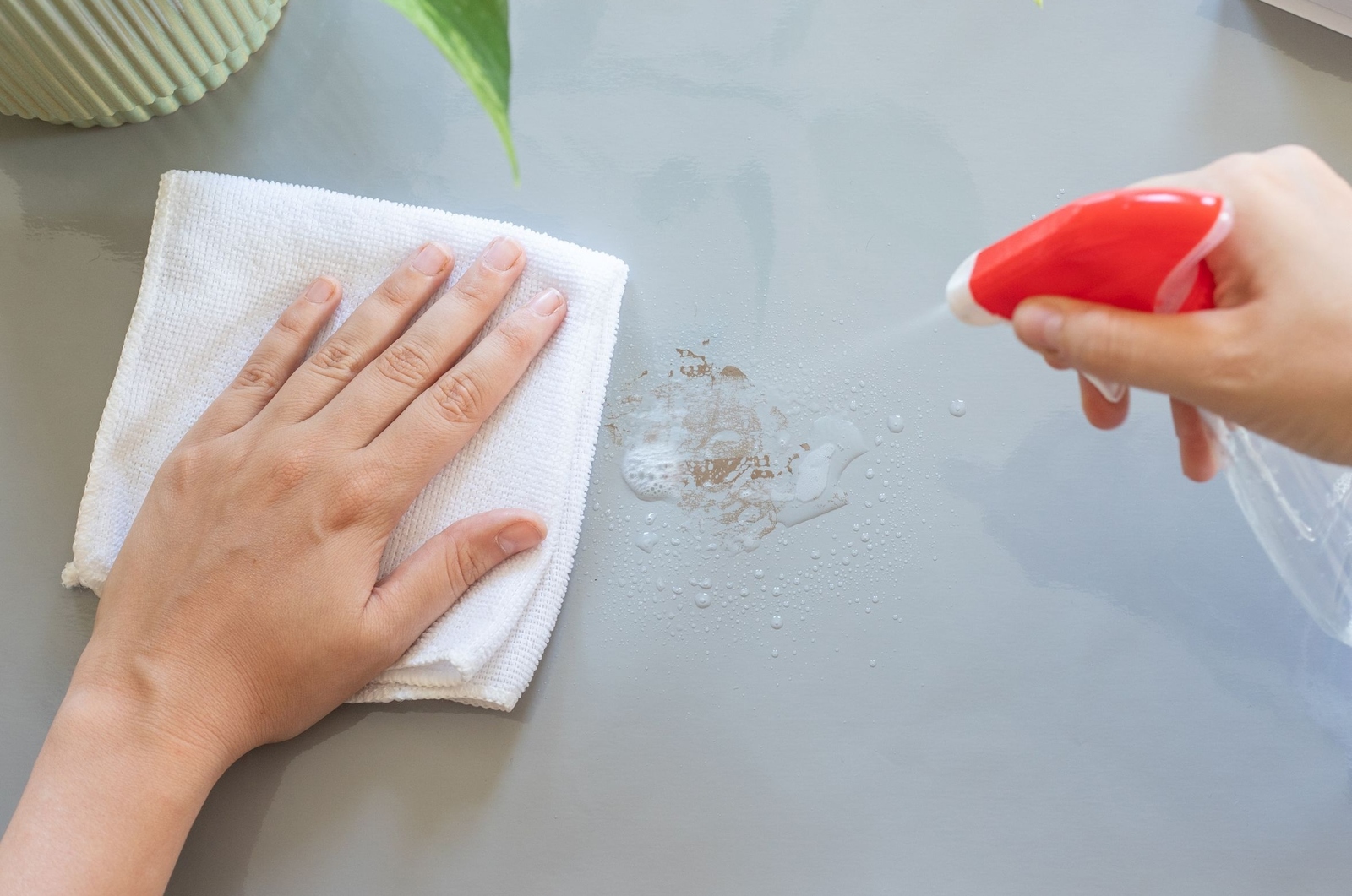 cách tẩy vết băng dính