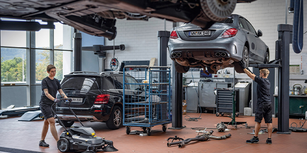 Limpieza en el sector de la automoción Limpieza en el sector de la automoción