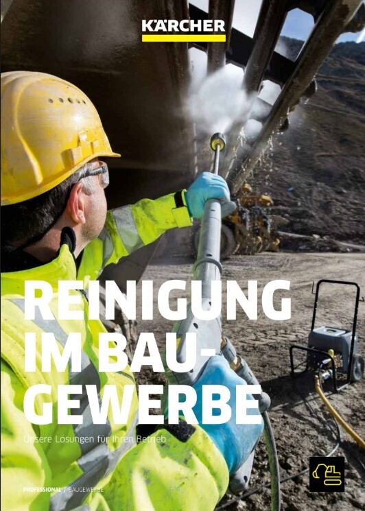 Baugewerbe Sales Guide Dieses Kärcher-Titelbild zeigt eine Person in leuchtend gelber Arbeitskleidung und Schutzhelm, die mit einem Hochdruckreiniger schwere Baumaschinen reinigt. Die Szene spielt auf einer Baustelle mit erdigem Untergrund und Felsen im Hintergrund. Groß in weißen Lettern steht "REINIGUNG IM BAUGEWERBE" auf dem Bild. Das Kärcher-Logo ist oben platziert, und unten rechts befindet sich ein gelbes Bagger-Symbol.