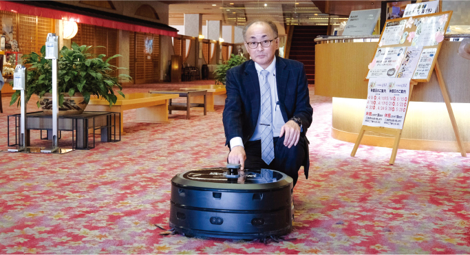 DBシェンカー社 シュトゥットガルト空港事業所 様（大型物流倉庫床清掃）