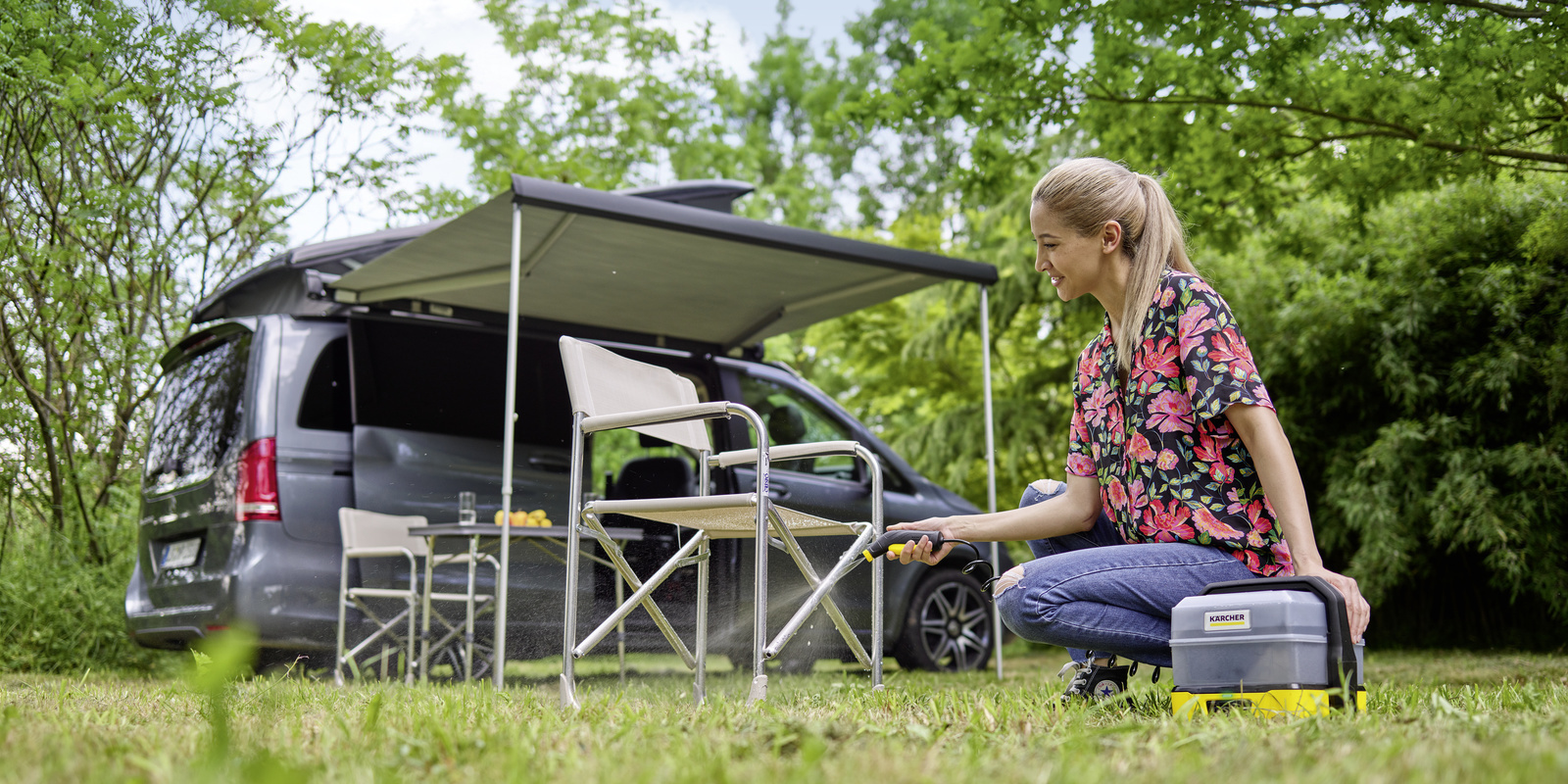 Campingtisch reinigen