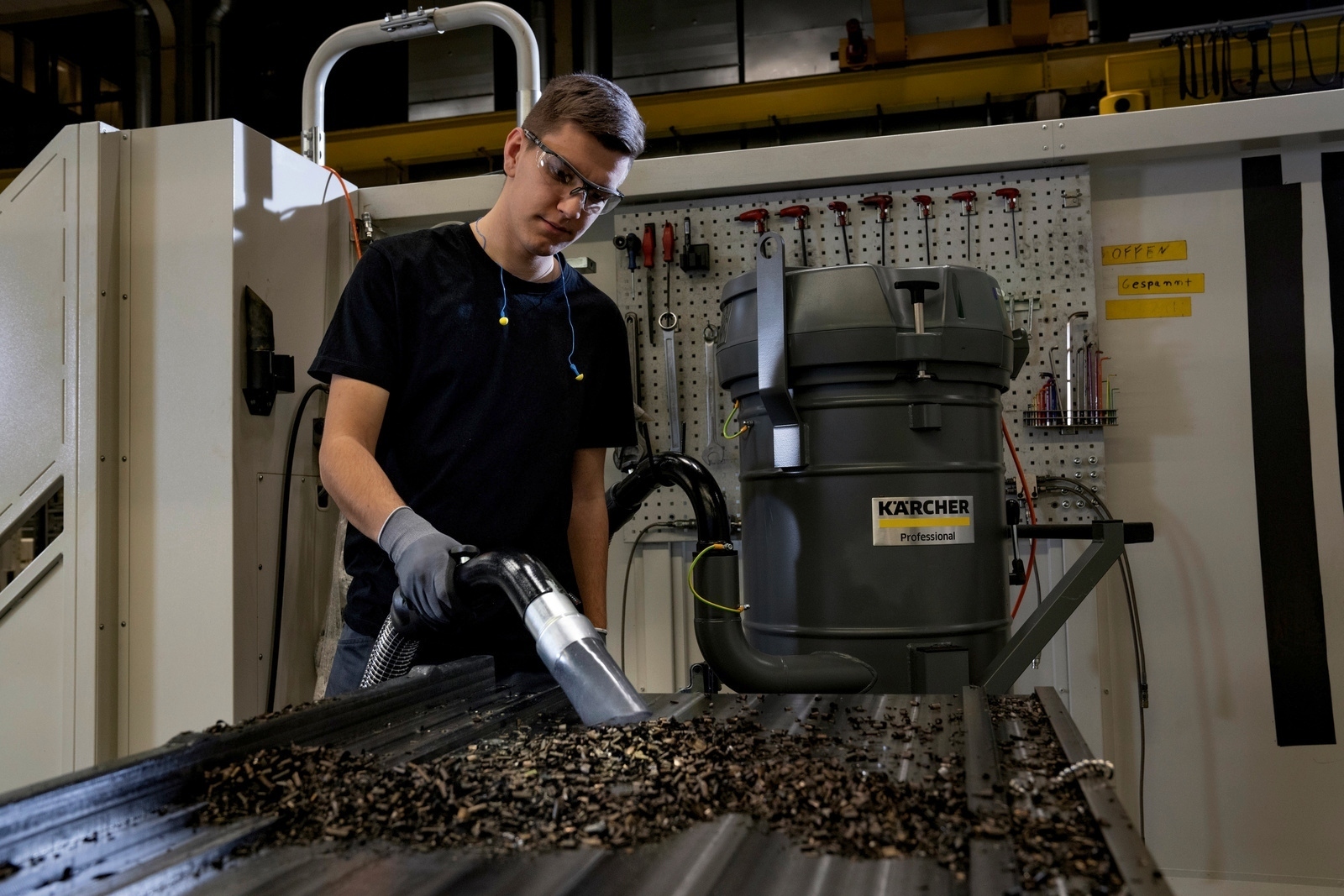 dụng cụ vệ sinh công nghiệp