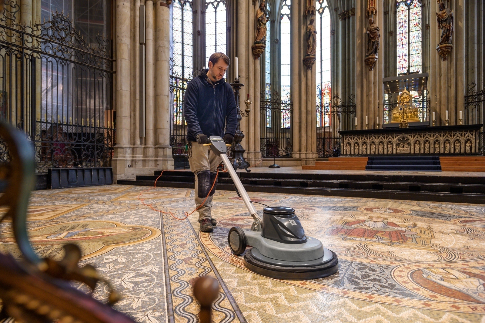 dụng cụ vệ sinh công nghiệp