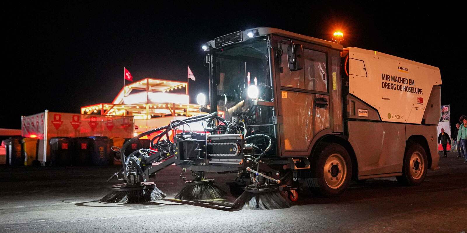 Balayeuse aspirante MC 250 e!ectric