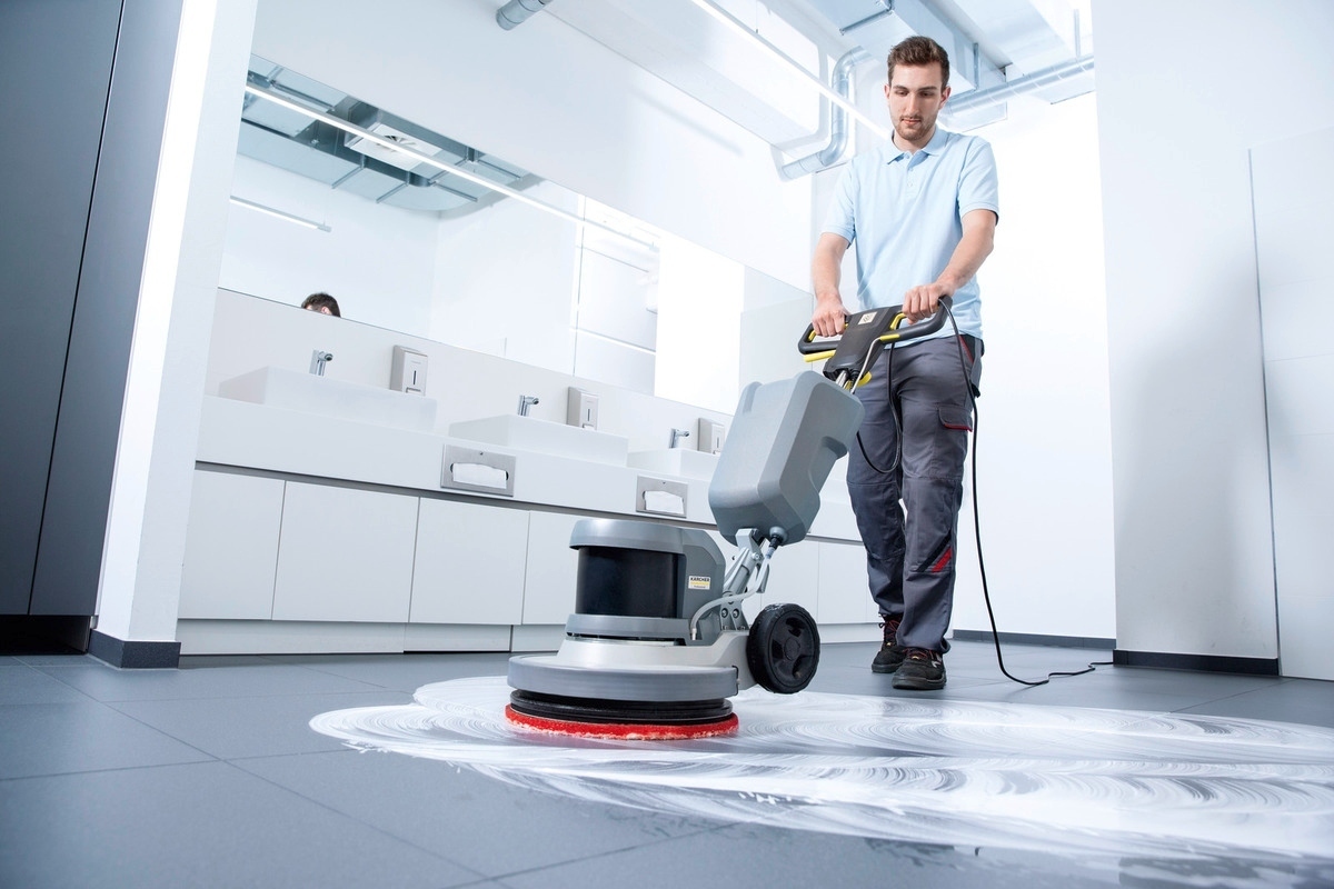 nên mua máy hút bụi công nghiệp loại nào