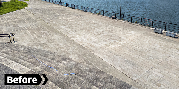 万代テラス ハジマリヒロバ（清掃前）