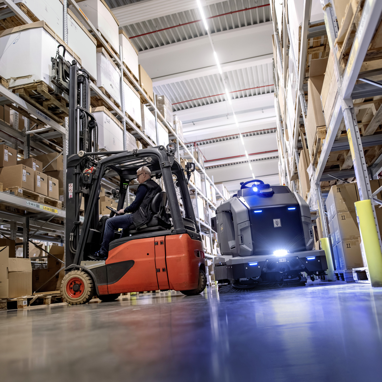 Profesjonalny robot sprzątający Kärcher B 200