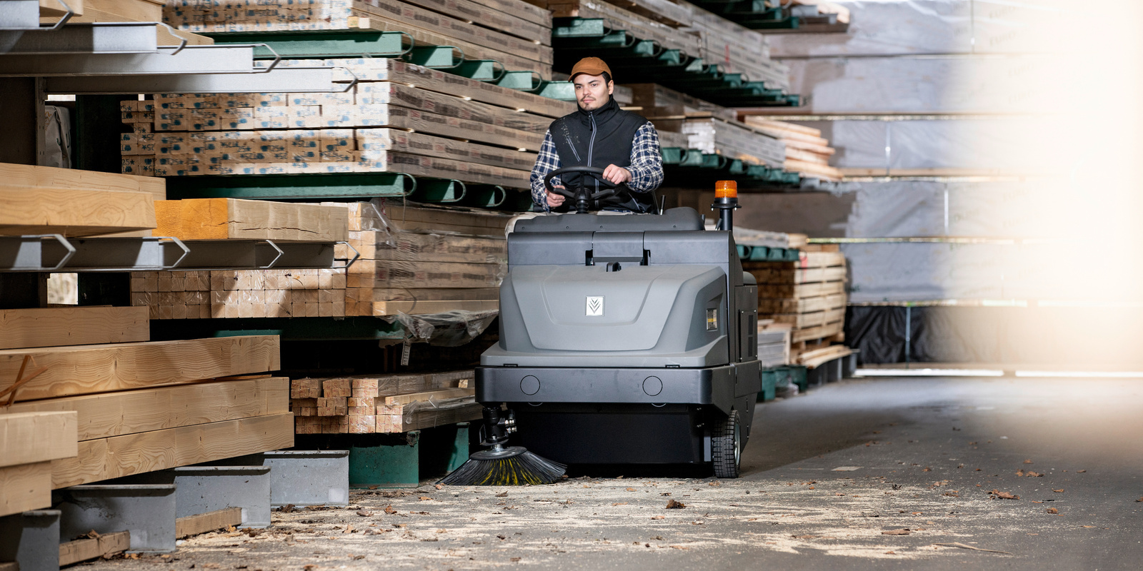 Industrijsko čišćenje: vodič za odabir profesionalnih strojeva