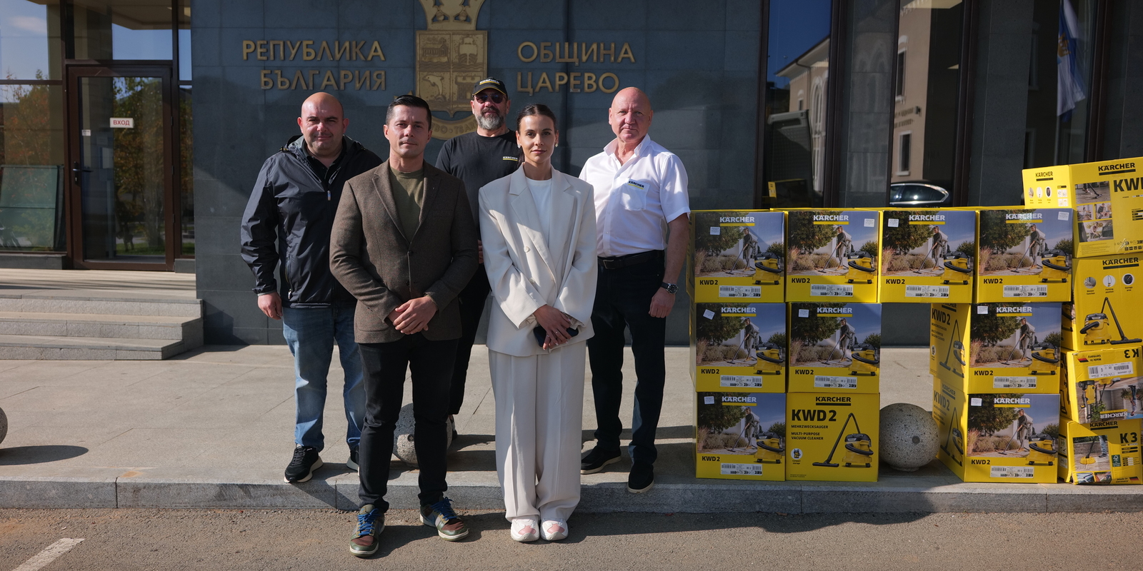 Дарения в подкрепа на пострадалите от наводненията общини