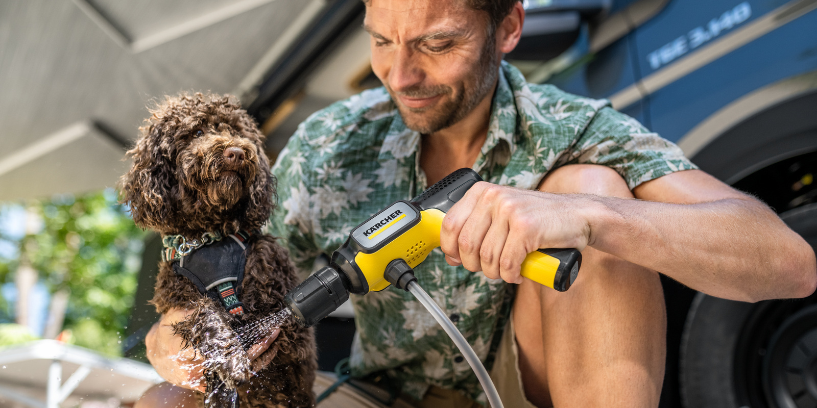 OC handheld compact dog