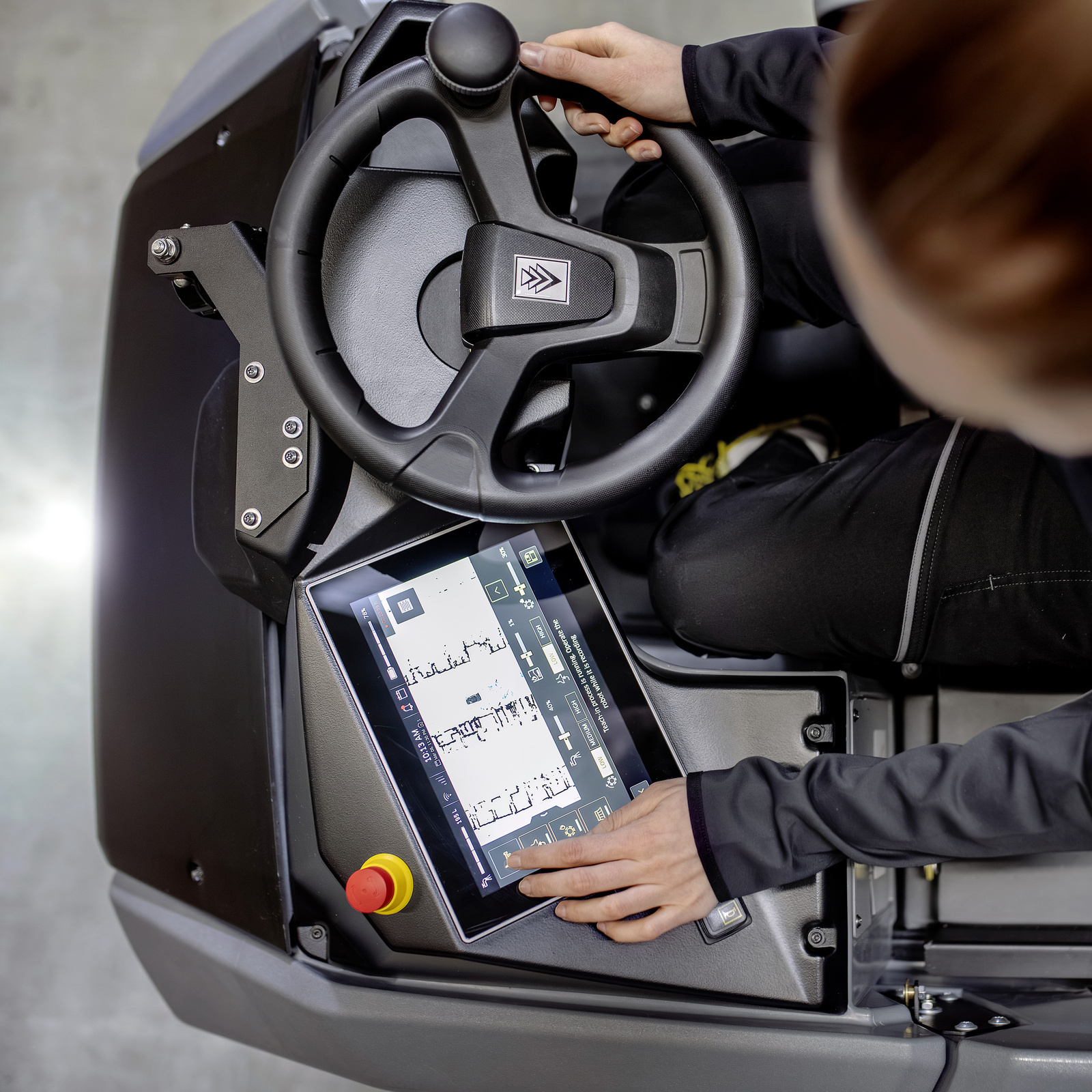 Univerzální dokovací stanice se postará o všechny úkony.