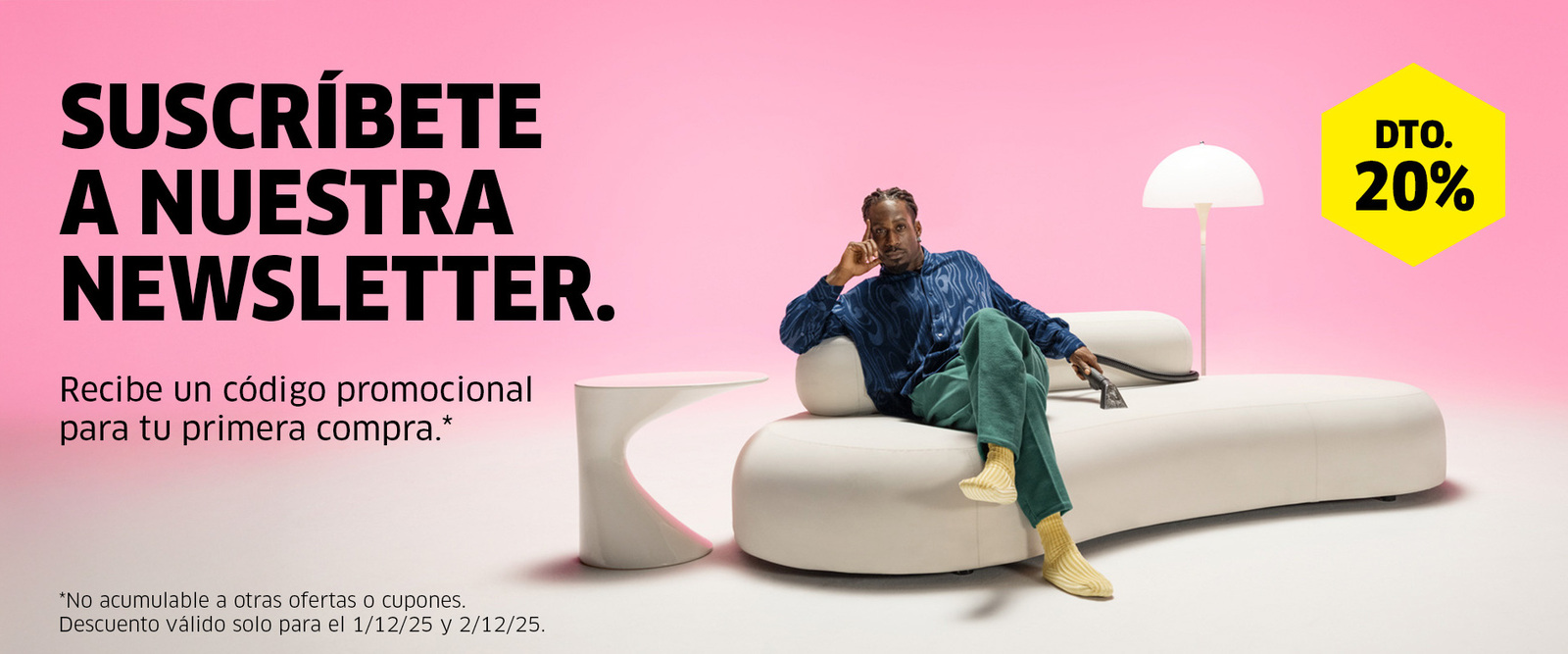 Mujer con maquina vapor Kärcher