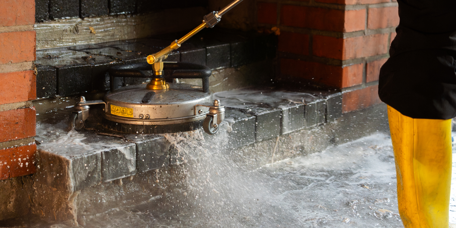 Kärcher FR-tasopuhdistin