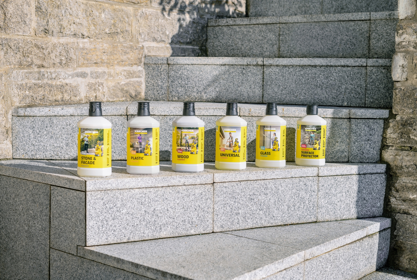 Kärcher Reinigungsmittel mit einzigartigem 3-in-1-Wirkungsprinzip für alle Kärcher Hochdruckreiniger geeignet 