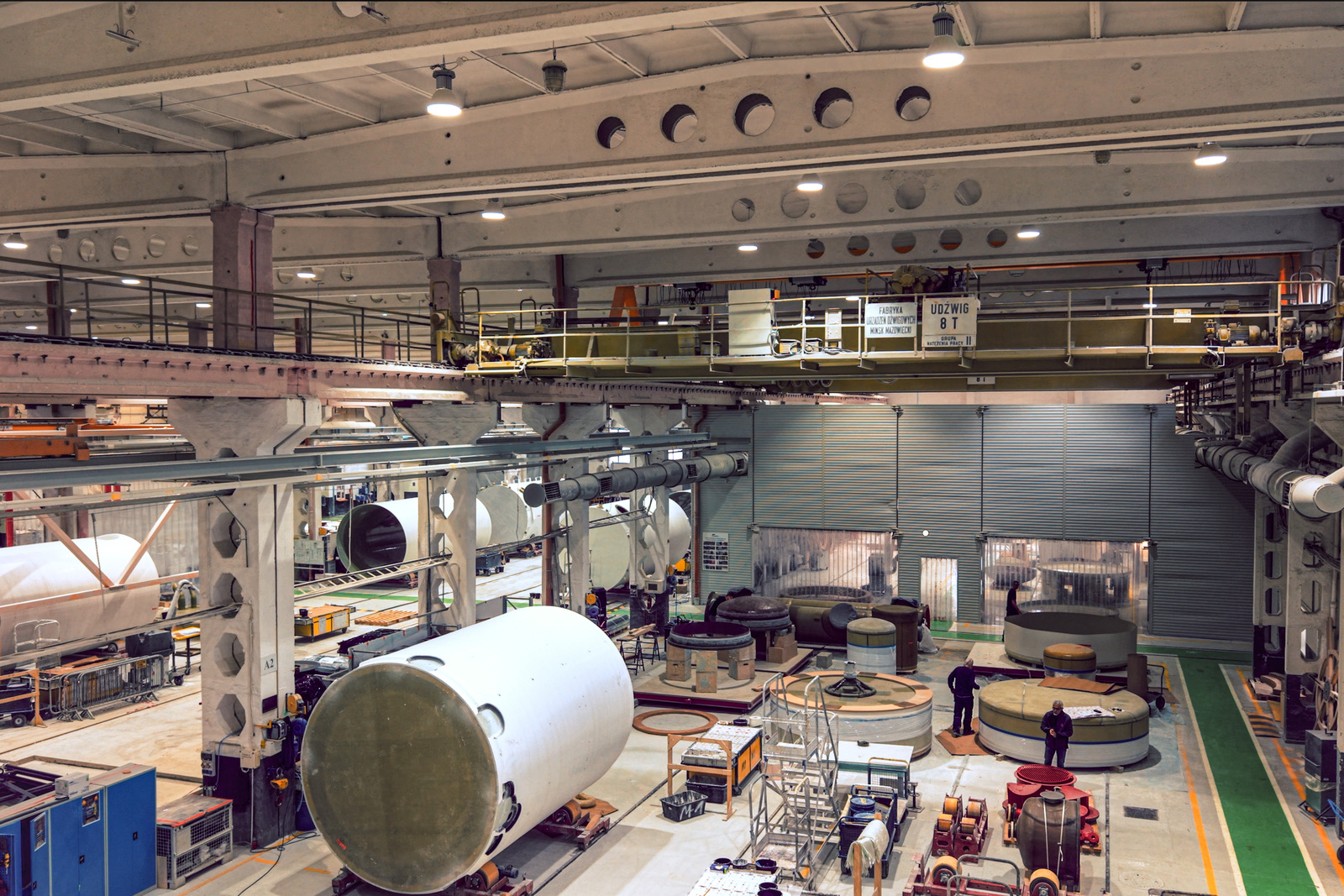 Wysoki poziom zapylenia na hali produkcyjnej