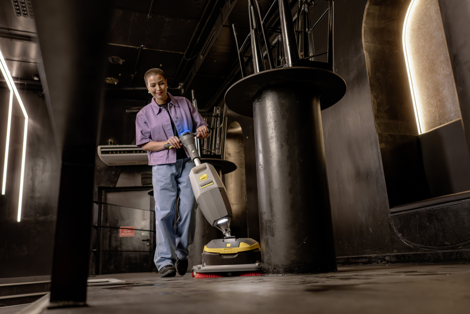 K_Mop_46_bsc_club_app_09_CI25-300_dpi