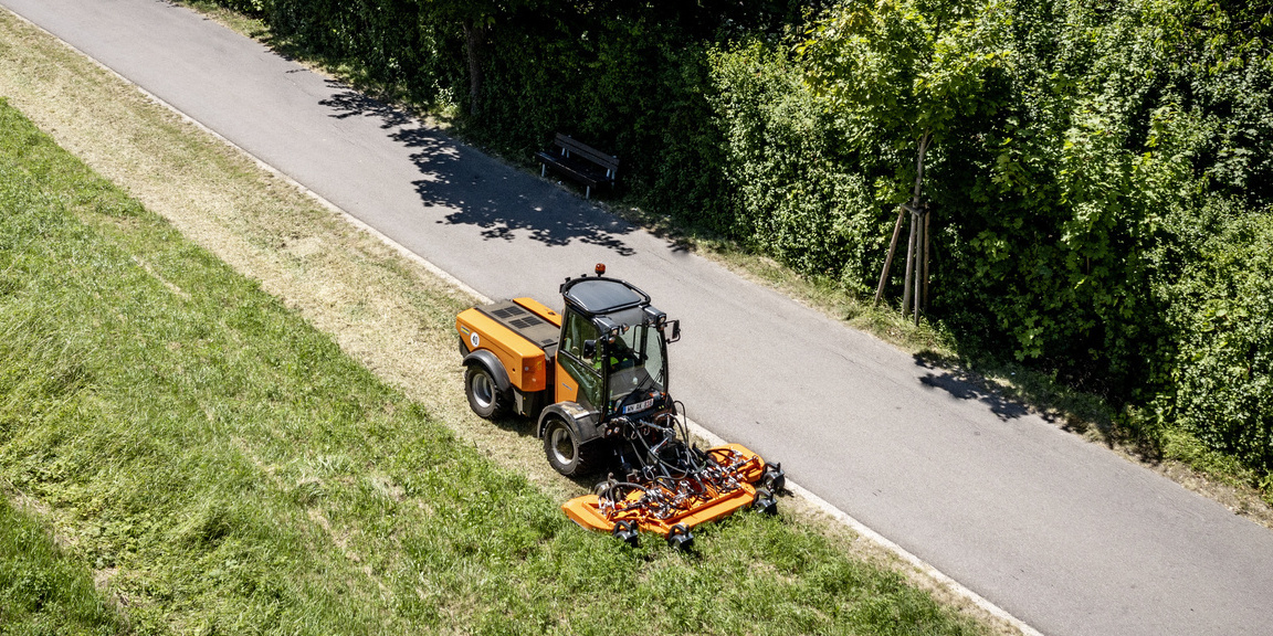 Holder S 75 Grünpflege