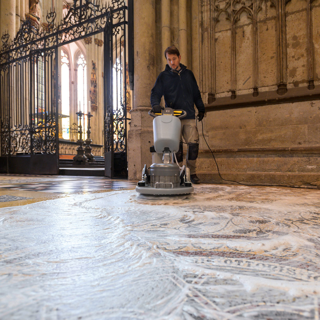 Как выбрать поломоечную машину: рекомендации экспертов