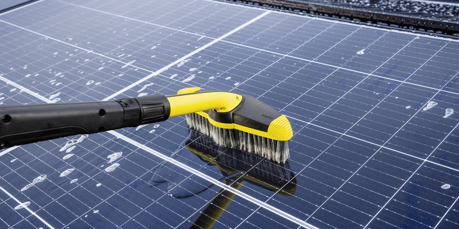 Solarpanels - Waschbürste